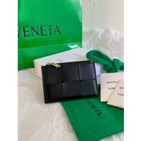 보테가베네타 카드지갑