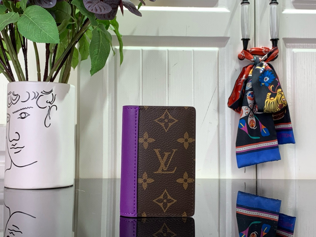 루이비통 여자 지갑   M82955