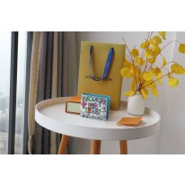 루이비통 여자 반지갑 M82023