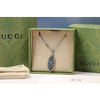구찌 목걸이