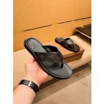 루이비통 남자 슬리퍼