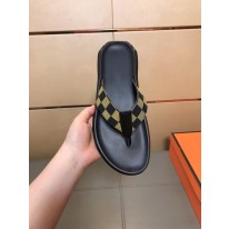 루이비통 남자 슬리퍼