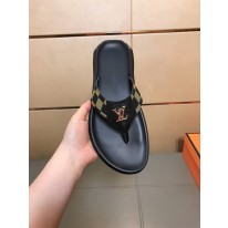 루이비통 남자 슬리퍼