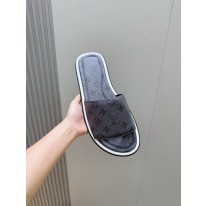 루이비통 남자 슬리퍼