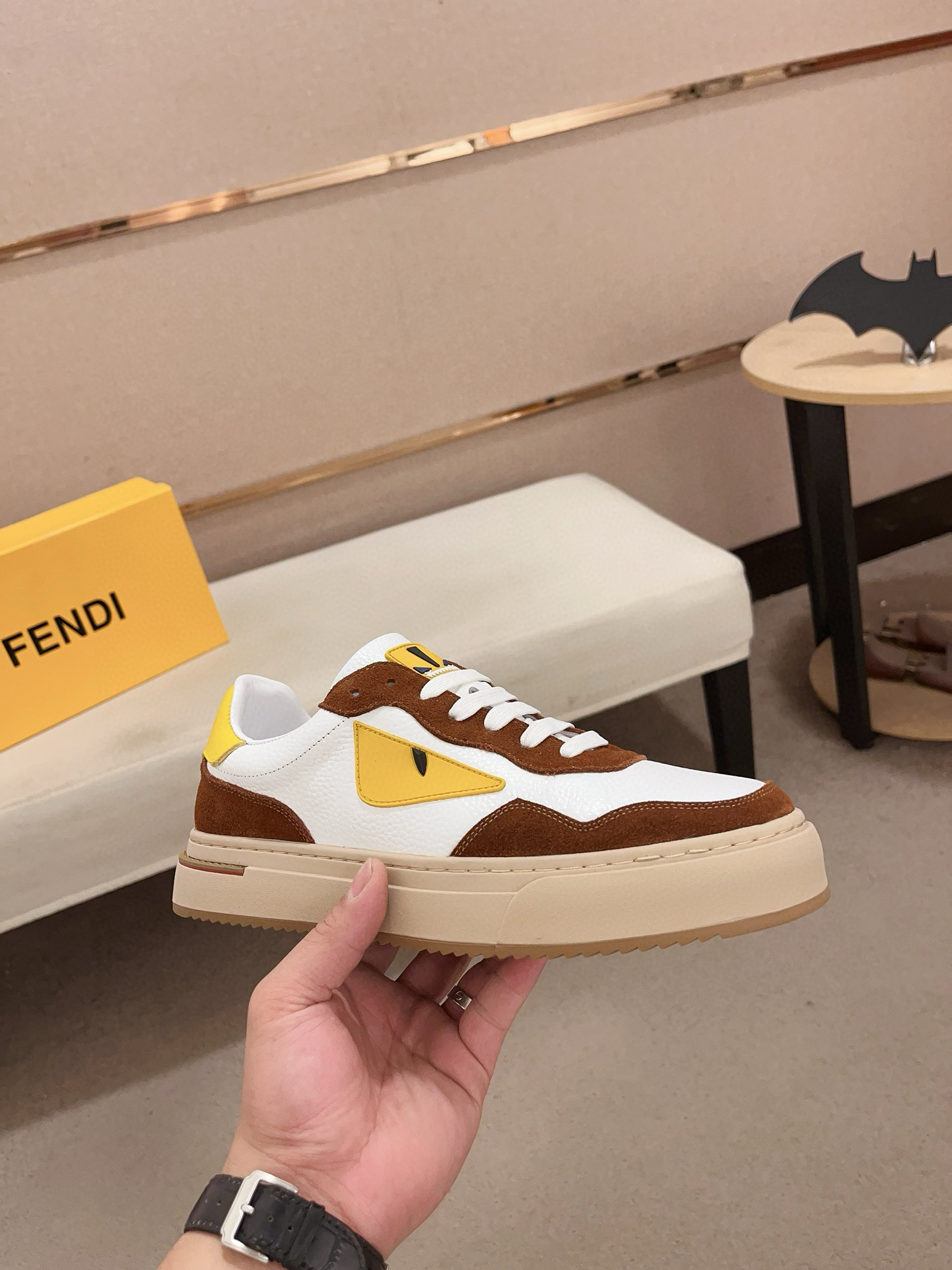 펜디 남자신발 운동화 스니커즈