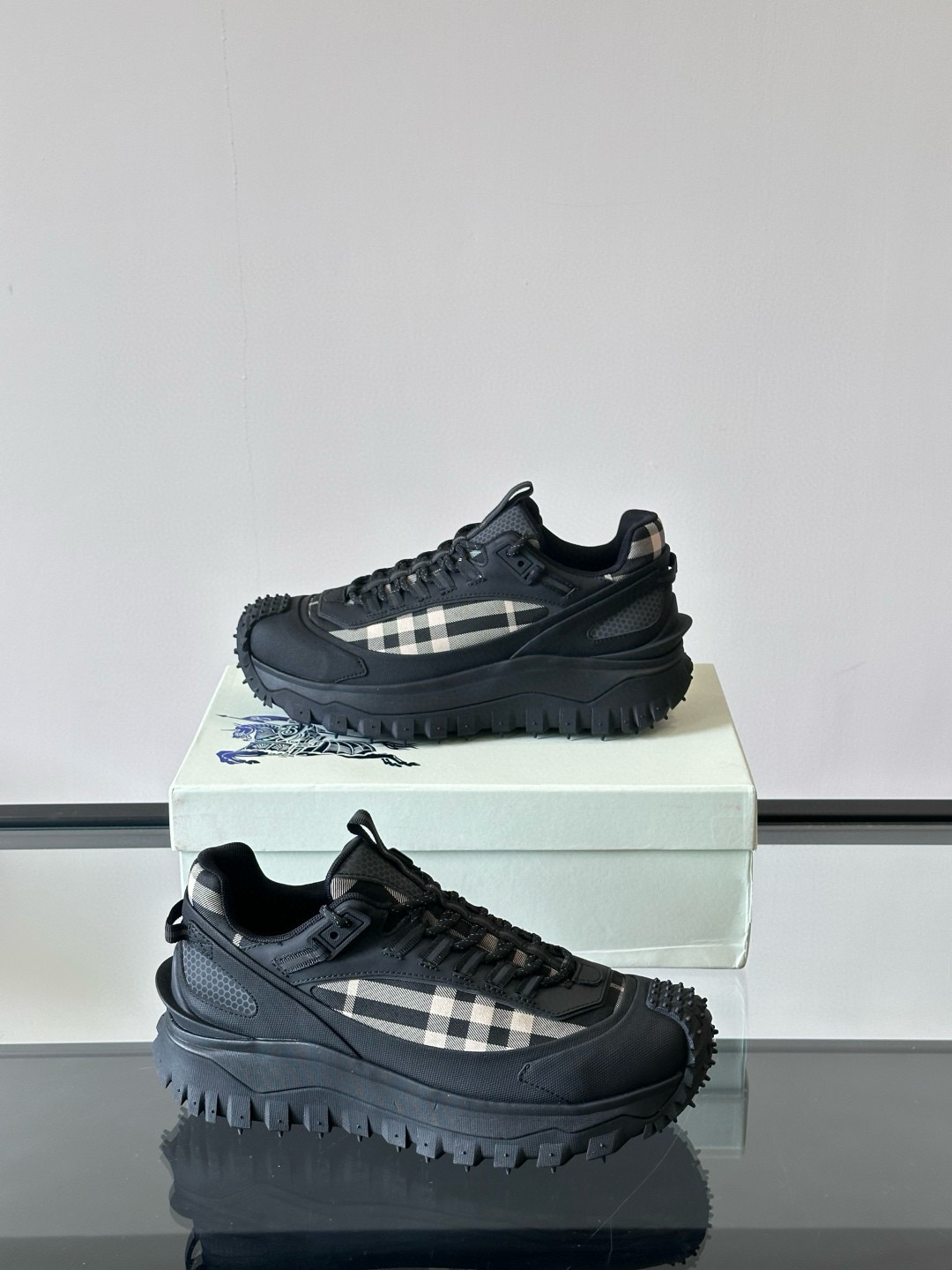 버버리 남자 신발 운동화 스니커즈