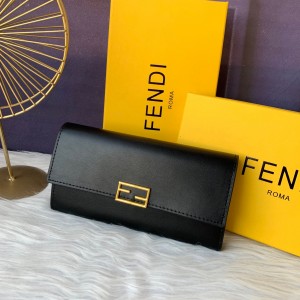 펜디 여자 장지갑