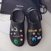 발렌시아가 남녀공용 슬리퍼