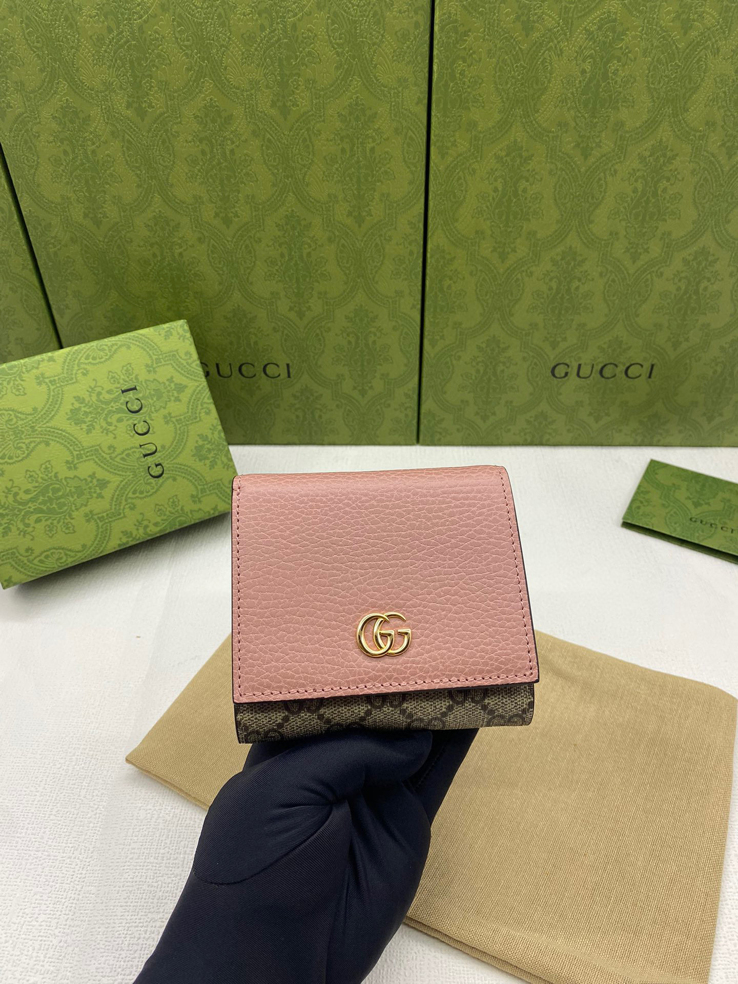 구찌 여자 반지갑 598587