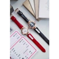 불가리 2칼라 미러급 여자시계