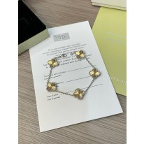 반클리프앤아펠 팔찌