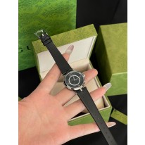 구찌 2칼라 여자 시계