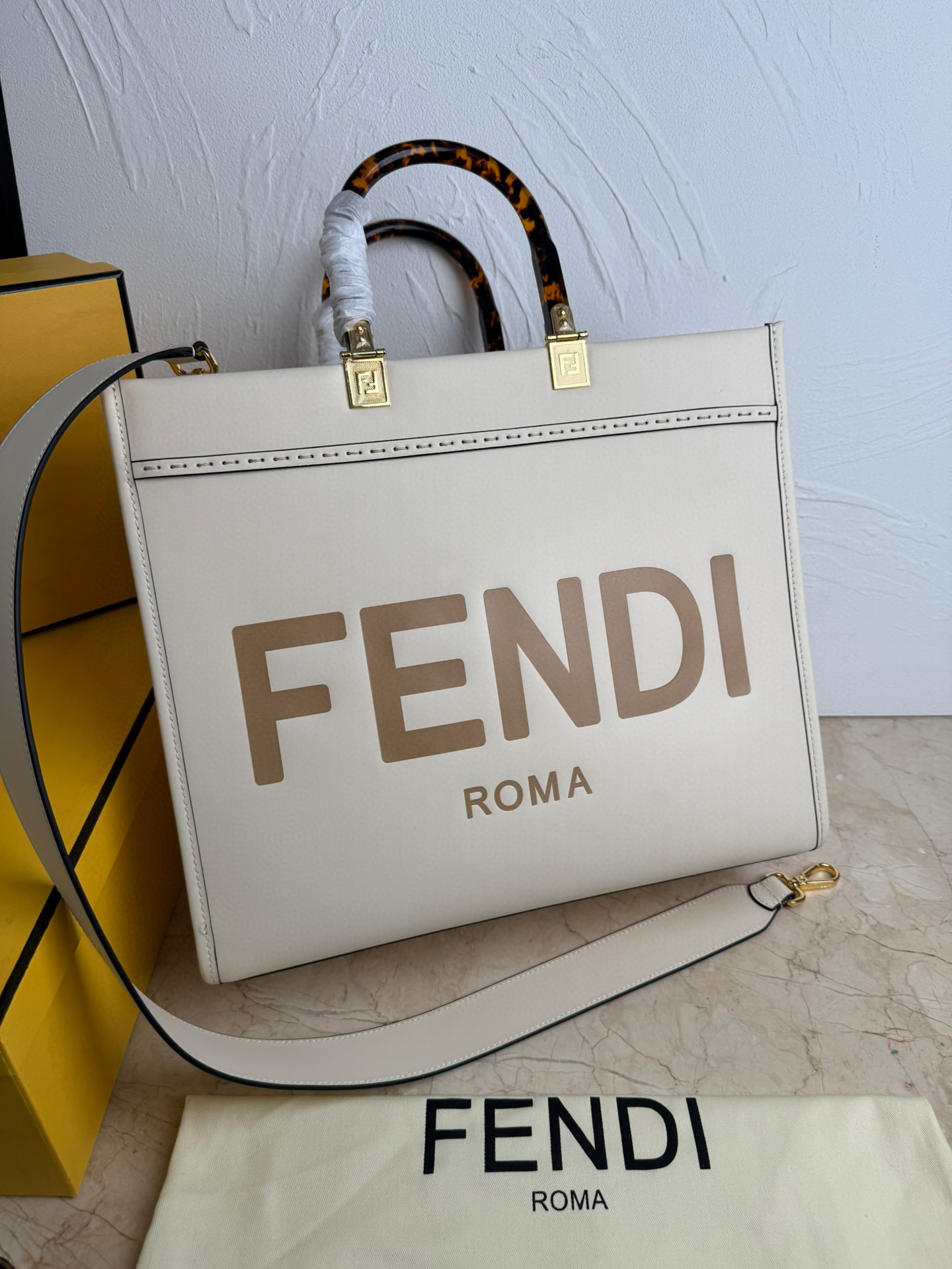 펜디 여자가방 8002S