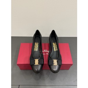 페라가모 여자 신발 구두