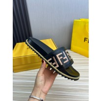 펜디 남자 슬리퍼