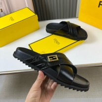 펜디 남자 슬리퍼