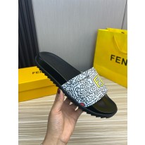 펜디 남자 슬리퍼