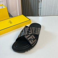 펜디 남자 슬리퍼