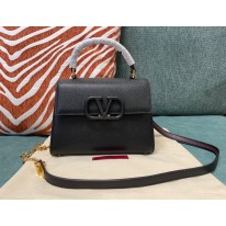 발렌티노 가라바니 여자가방