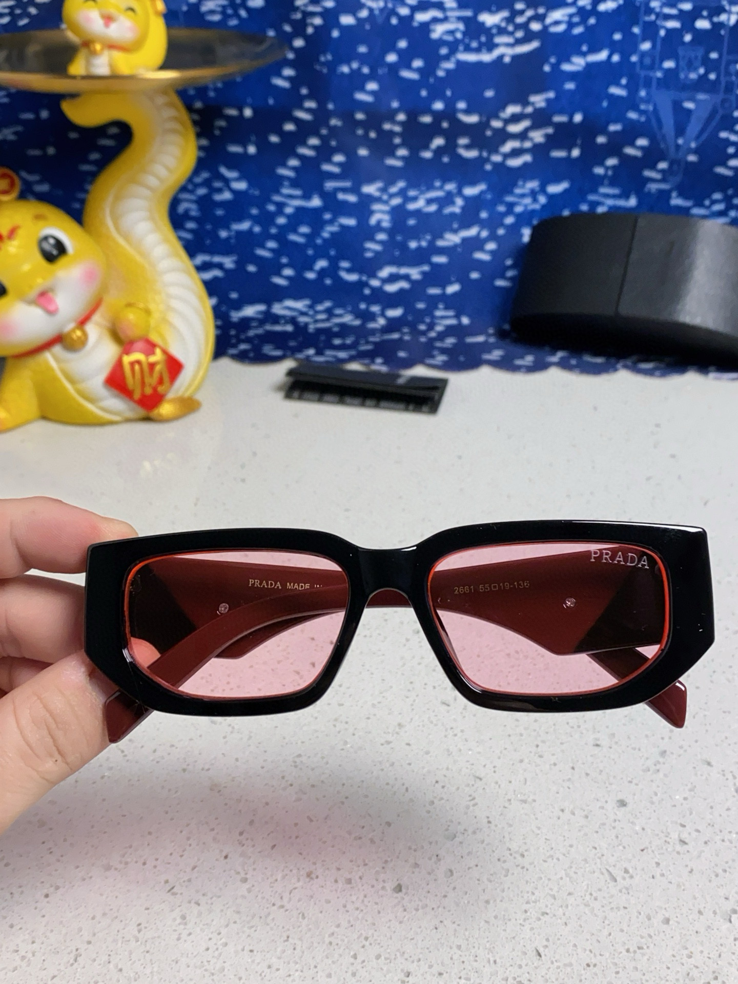 프라다 선글라스