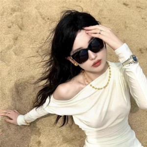 발렌시아가 선글라스