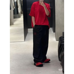 발렌시아가 남녀공용 반팔티