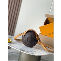 루이비통 M13894 여자가방