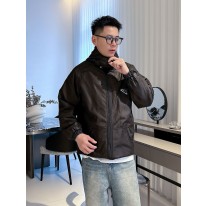 프라다 남자 패딩