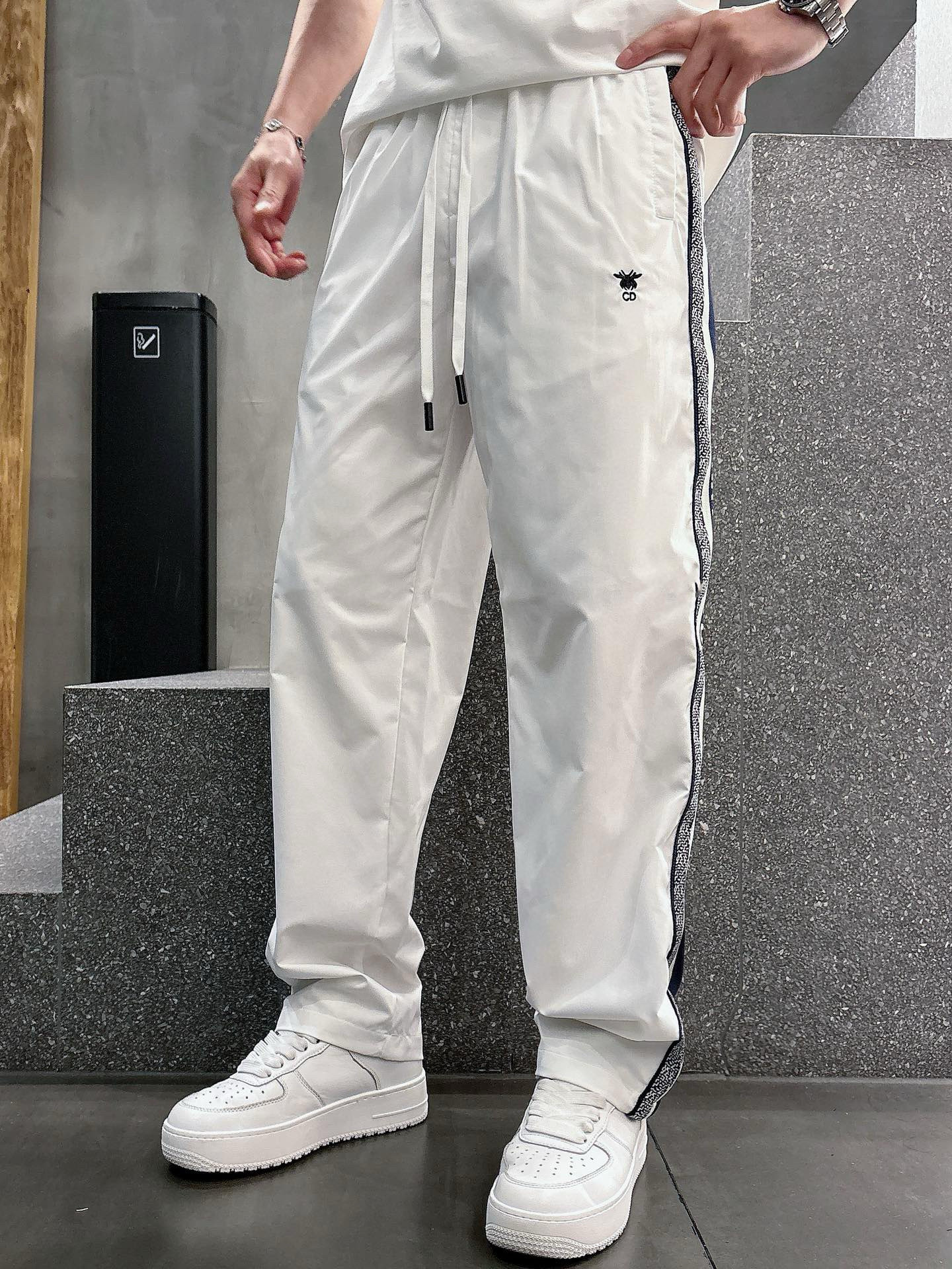 디올 남자 바지