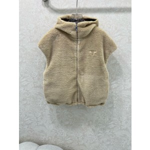 프라다 여자 조끼