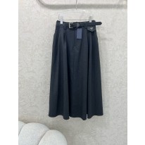 프라다 여자 치마