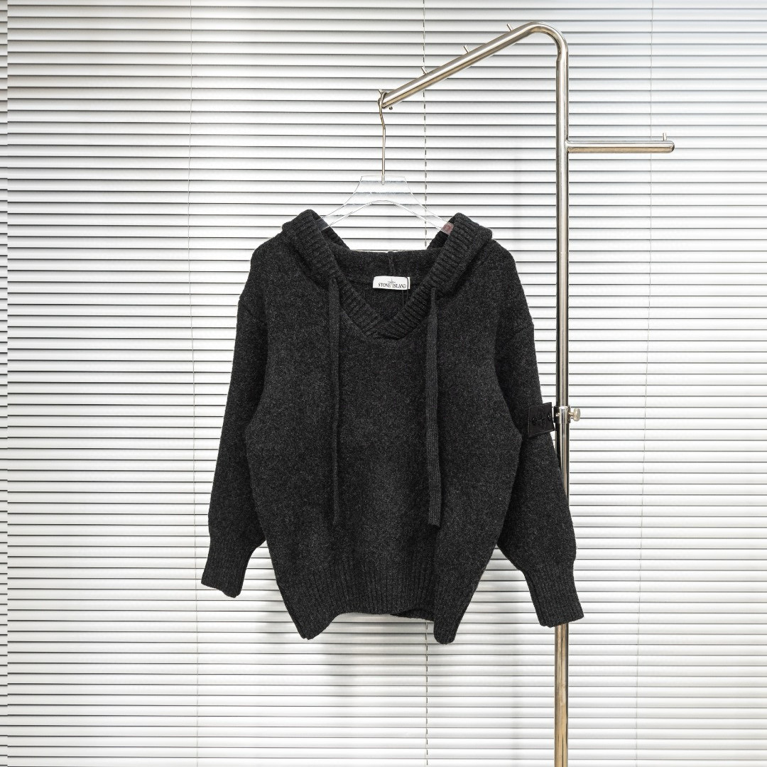 스톤아일랜드 남자 니트