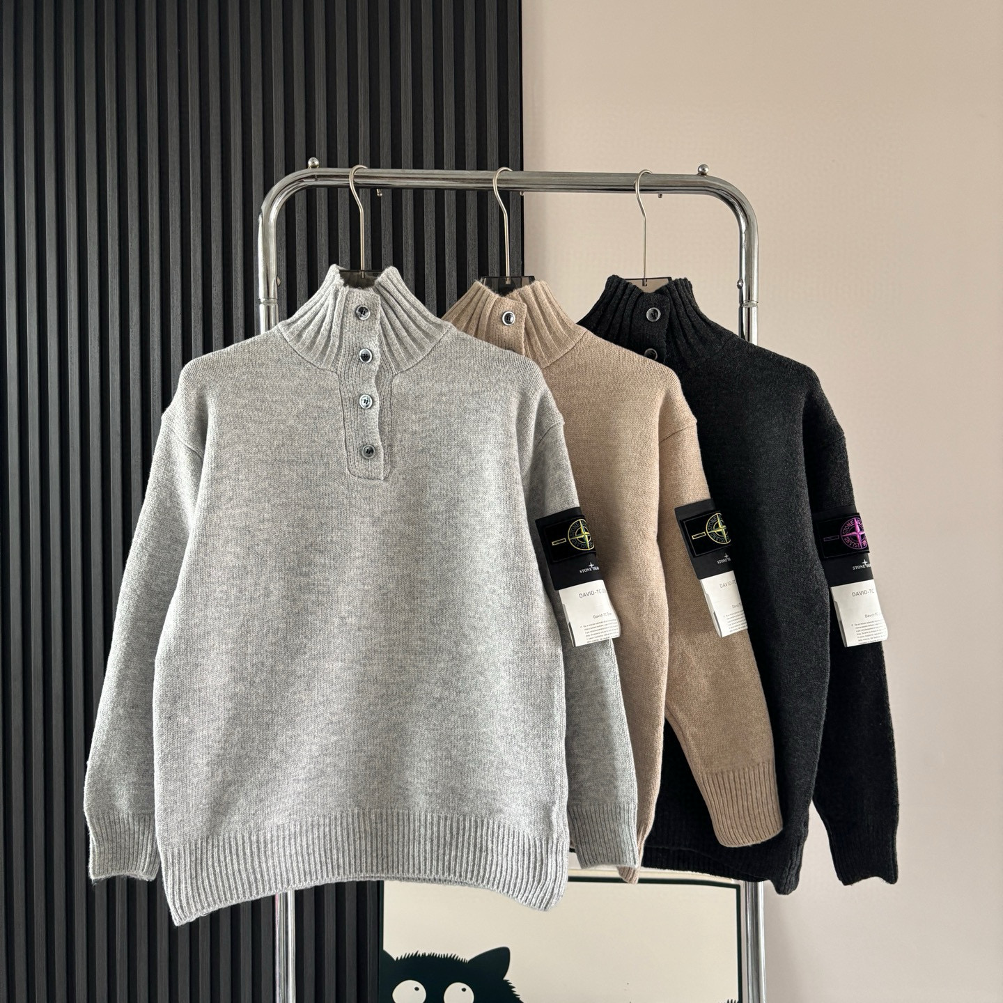 스톤아일랜드 3컬러 남자 니트