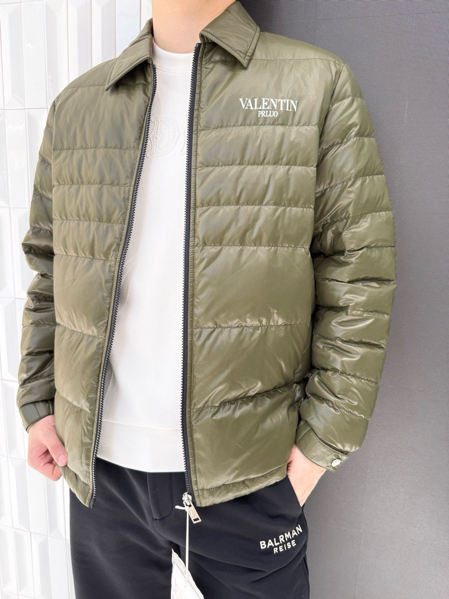 발렌티노 남자 패딩