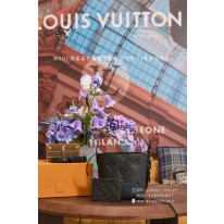 루이비통 M13480 여자가방