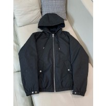 루이비통 남자 패딩