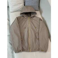 루이비통 남자 패딩