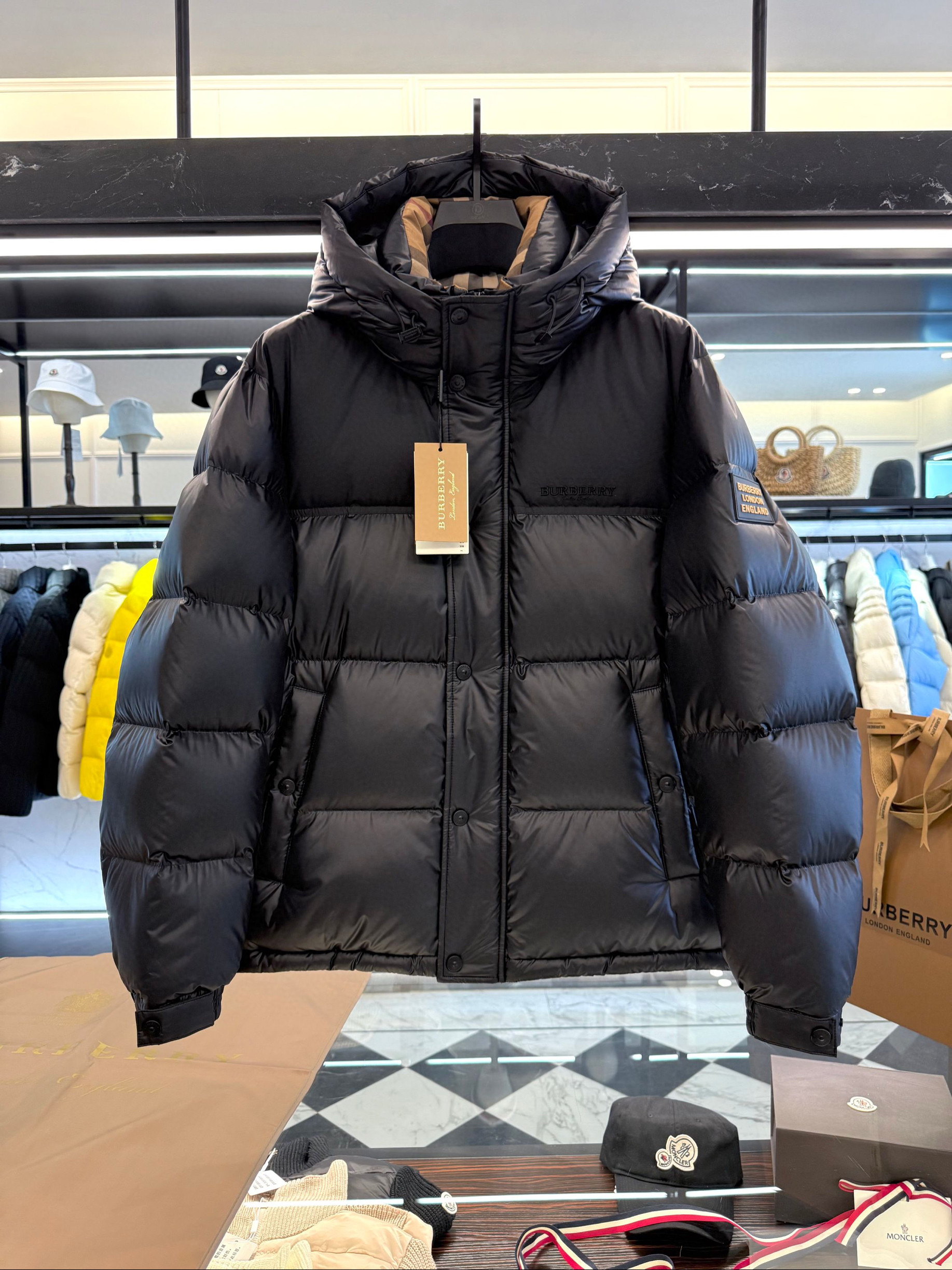 버버리 남자 패딩