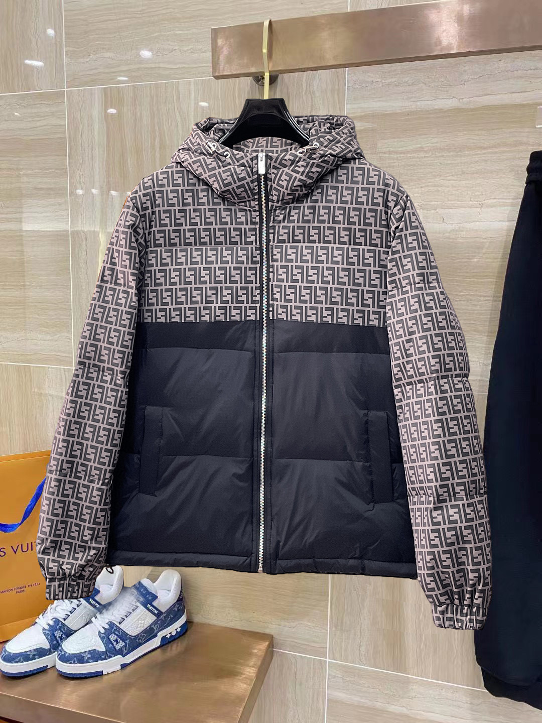 펜디 남자 패딩