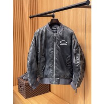 발렌시아가 남자 패딩