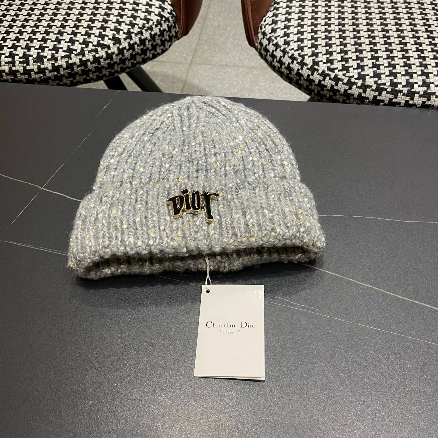 디올 겨울 모자