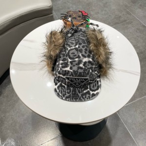 프라다 겨울 모자