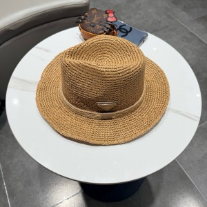 프라다 모자