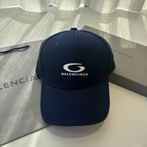 발렌시아가 모자