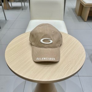 발렌시아가 모자