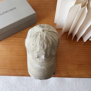 발렌시아가 모자