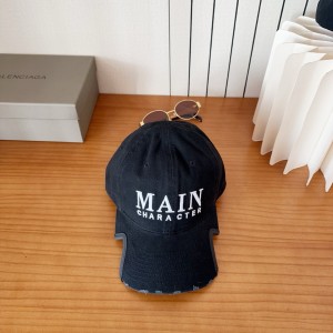 발렌시아가 모자