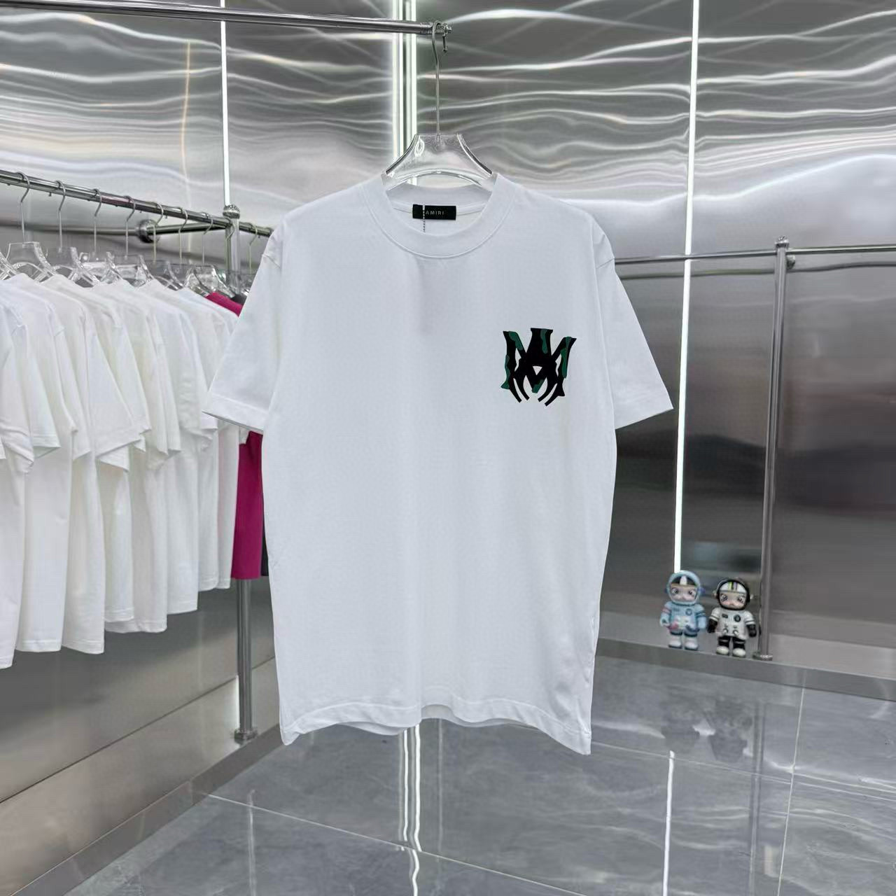 아미 아미리 남자 반팔티