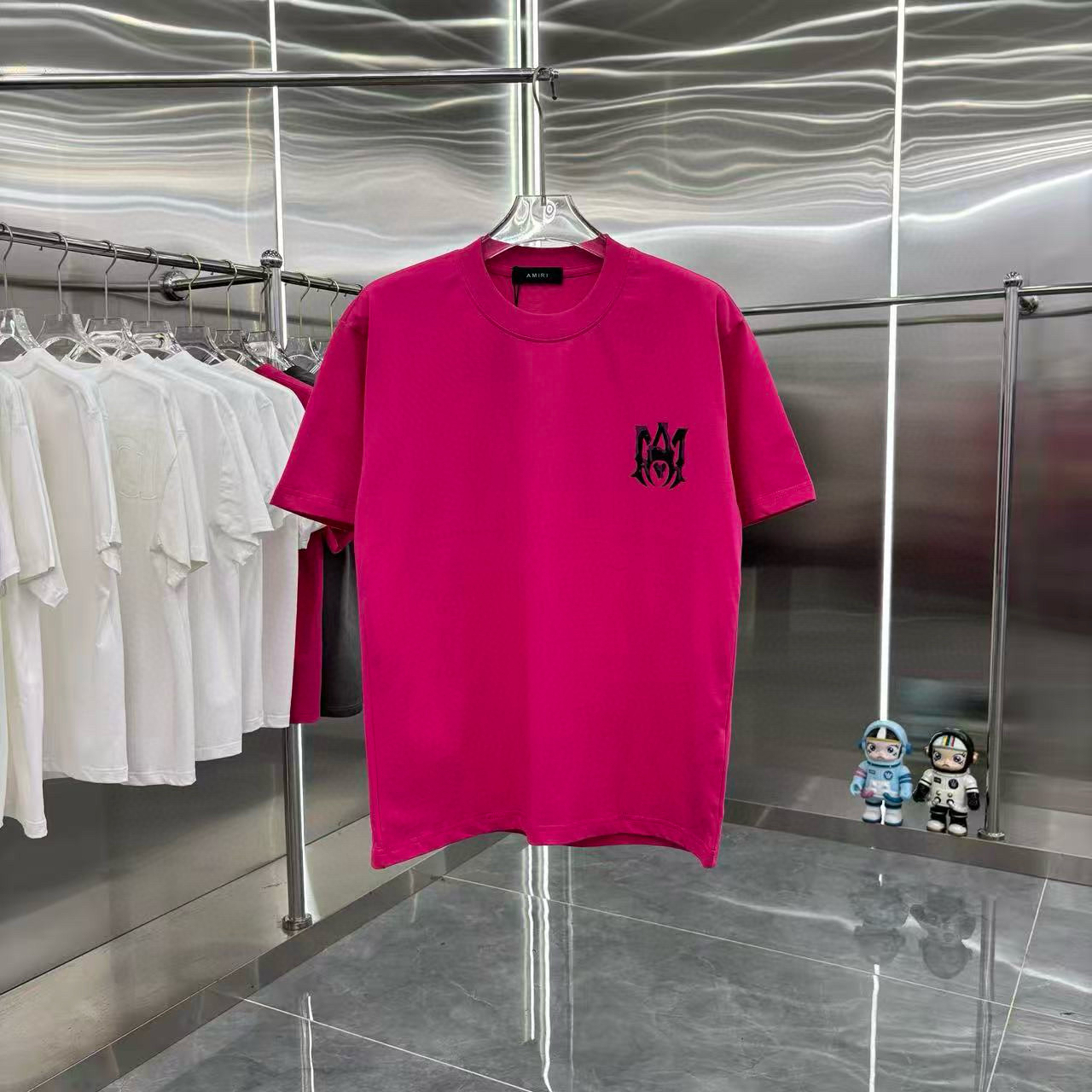 아미 아미리 남자 반팔티