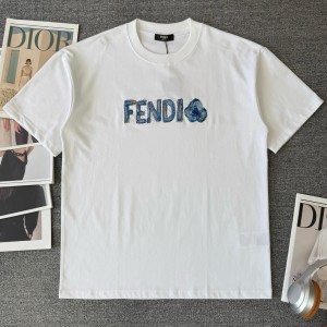 펜디 남자 반팔티